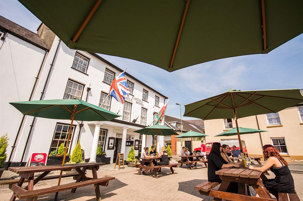 The Castle Hotel Llandovery Exterior photo
