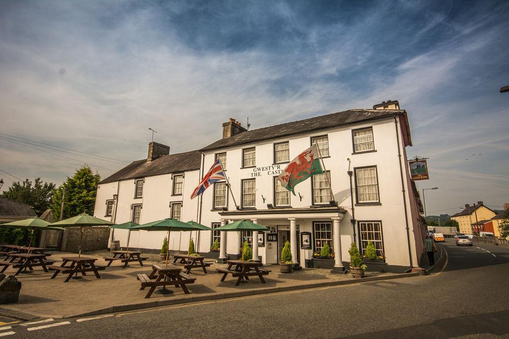 The Castle Hotel Llandovery Exterior photo